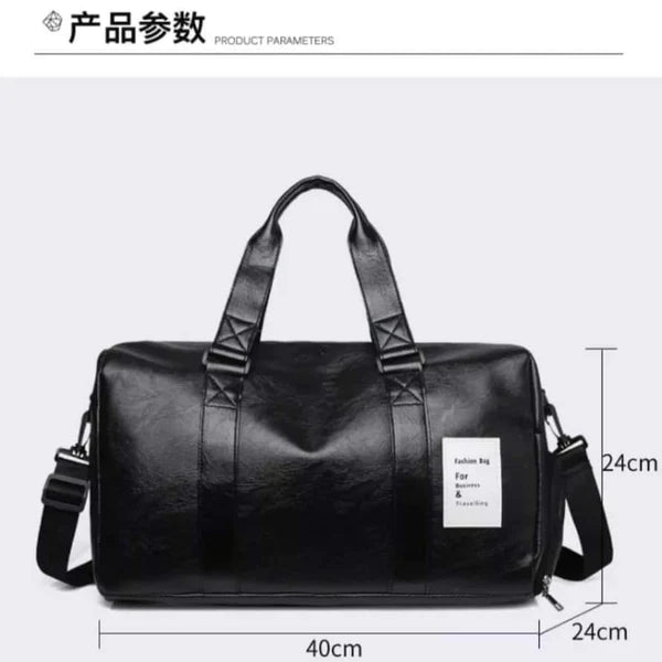 Large travelling duffle bag