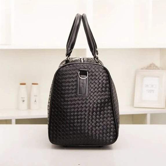 Stylish travelling bag