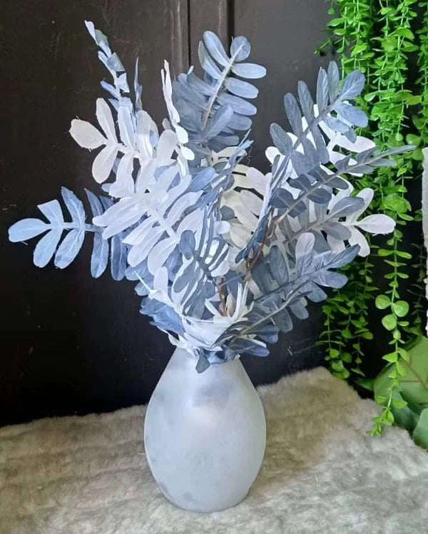 Glass vase with flowers
