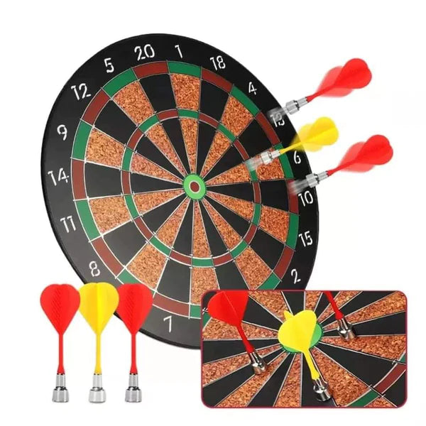 Magnetic dart board set