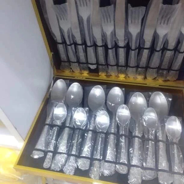 Assorted Briefcase 24Pcs Cutlery Set