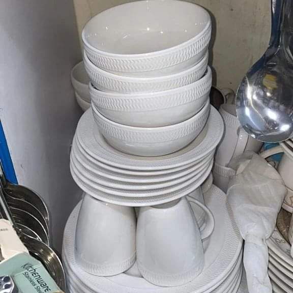 24pcs Ceramic Dinner Set