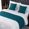 Bed runners+ 2pcs matching Pillow cases