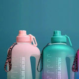 Large capacity 2.5L water bottle