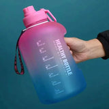 Large capacity 2.5L water bottle