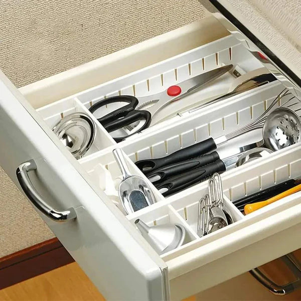 Adjustable drawer storage box