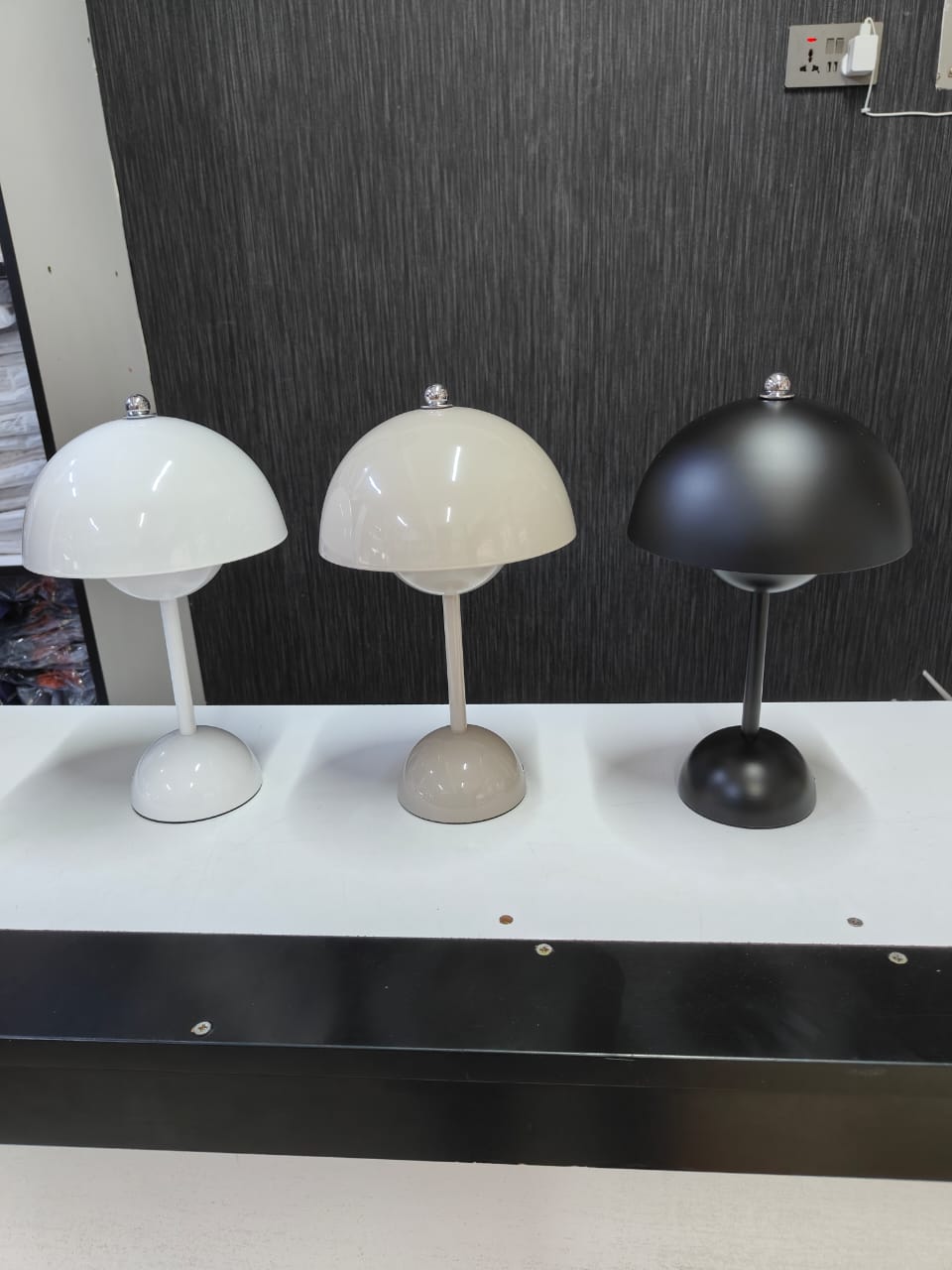 Rechargable Table Lamp