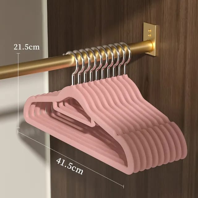 10pcs velvet hangers