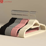 10pcs velvet hangers