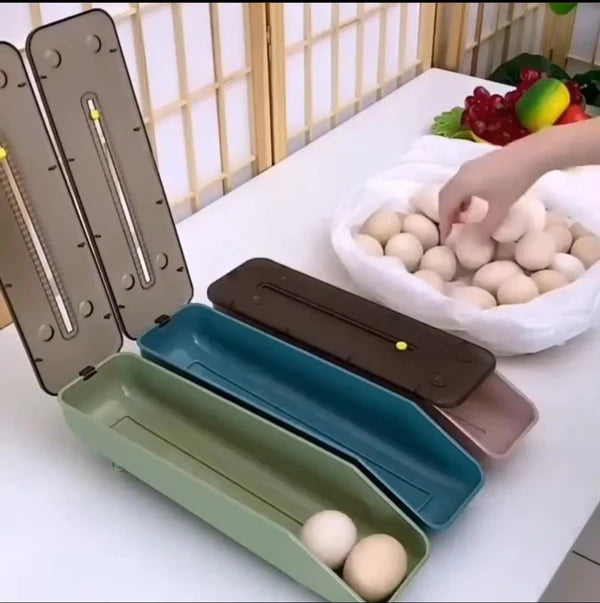 Narrow stack egg holder