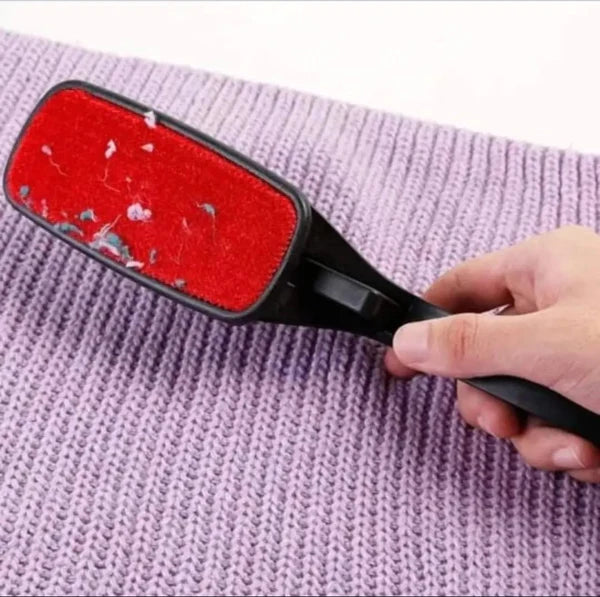 Manual lint remover