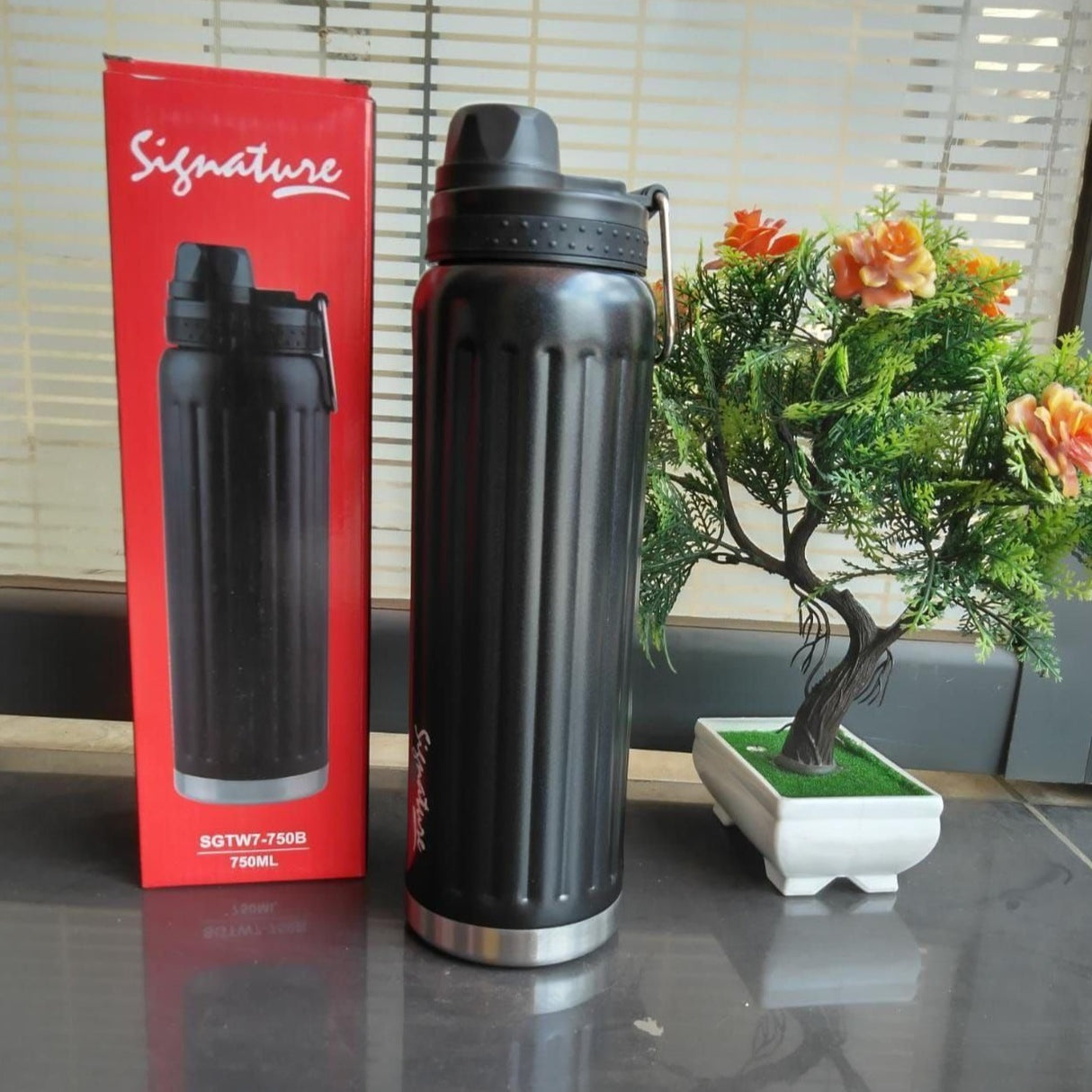 Unbreakable thermo flask