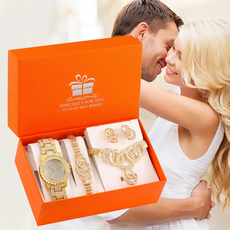 Diamond luxury golden jewelry ladies gift set