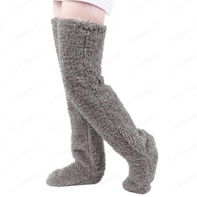 Warm long winter thermal leg warmers.