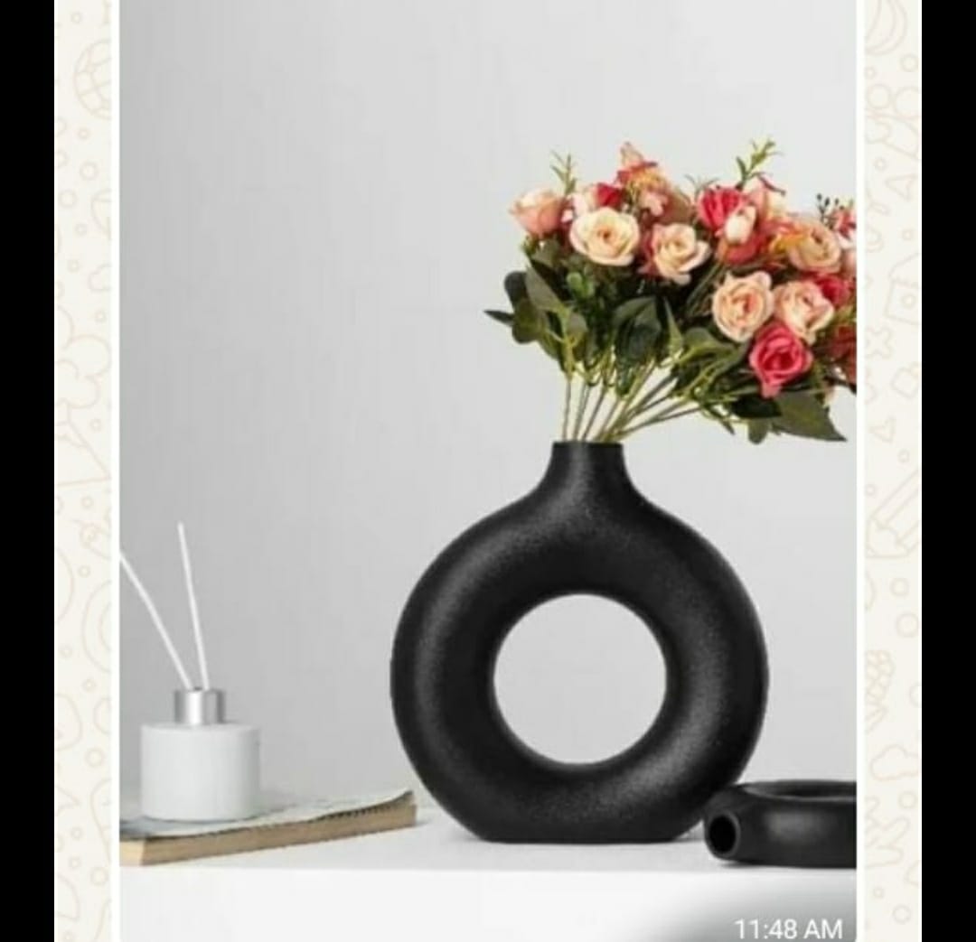 Doughnut  Vase