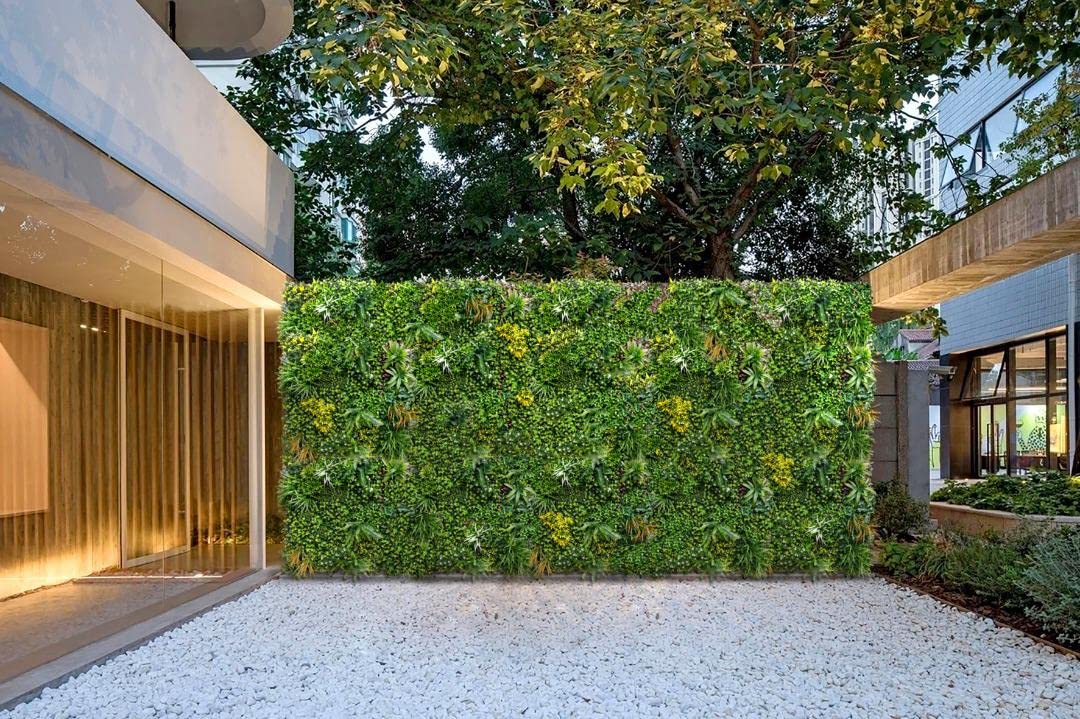 Artificial Boxwood 100% UV Outdoor Creeper Vertical Garden Green Panels Fence Leaves Home Décor Tiles (100 cm x 100 cm)